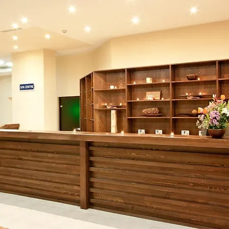 Astera Tourist & Hotel 4*