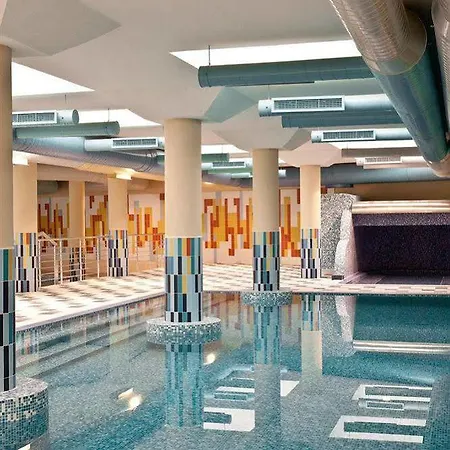 Astera Tourist & Hotel 4*